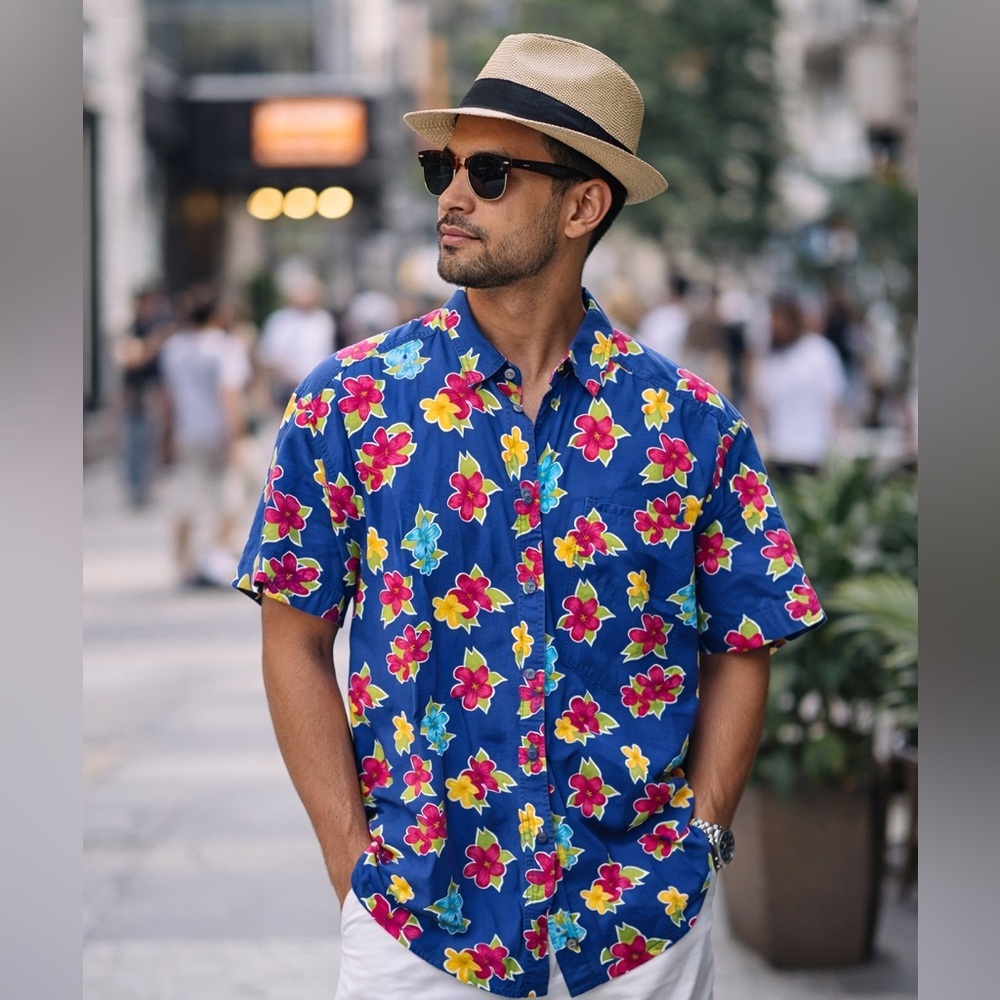Vintage Charter Collection Hawaiian Tropical Shirt Med Blue Floral 100% Cotton